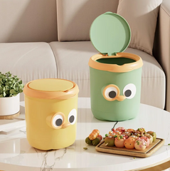 Mini plastic Trash bin